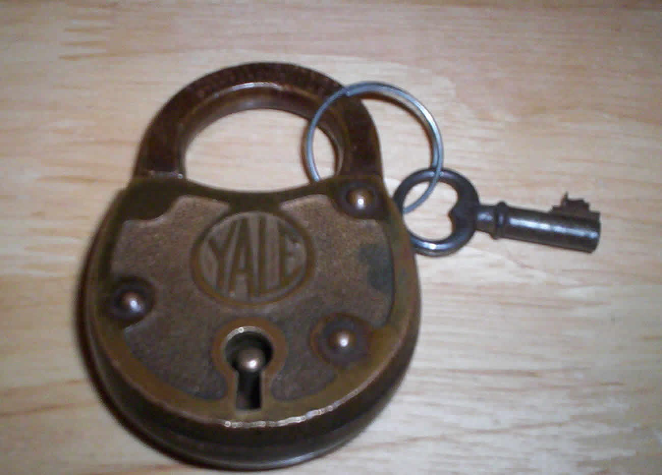 Yale padlock